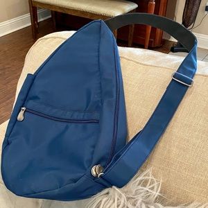 Medium, microfiber AmeriBag HBBevo-Navy. Unisex